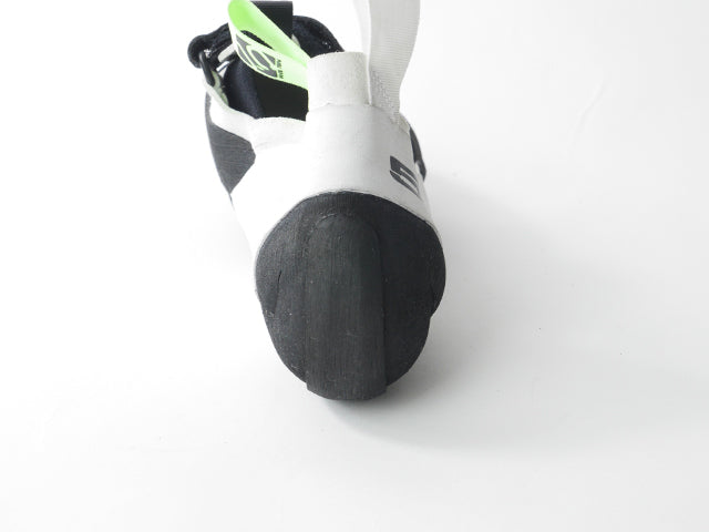 Hiangle White Black / adidas FIVETEN