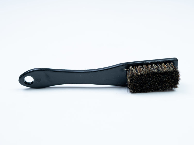 Distribution Brush Black/ Soill