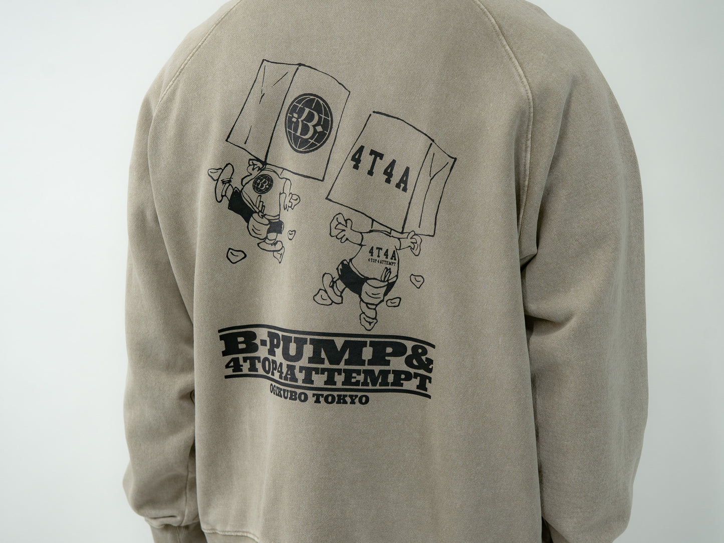 4T4A sKetChboOok3 Sweat / Beige