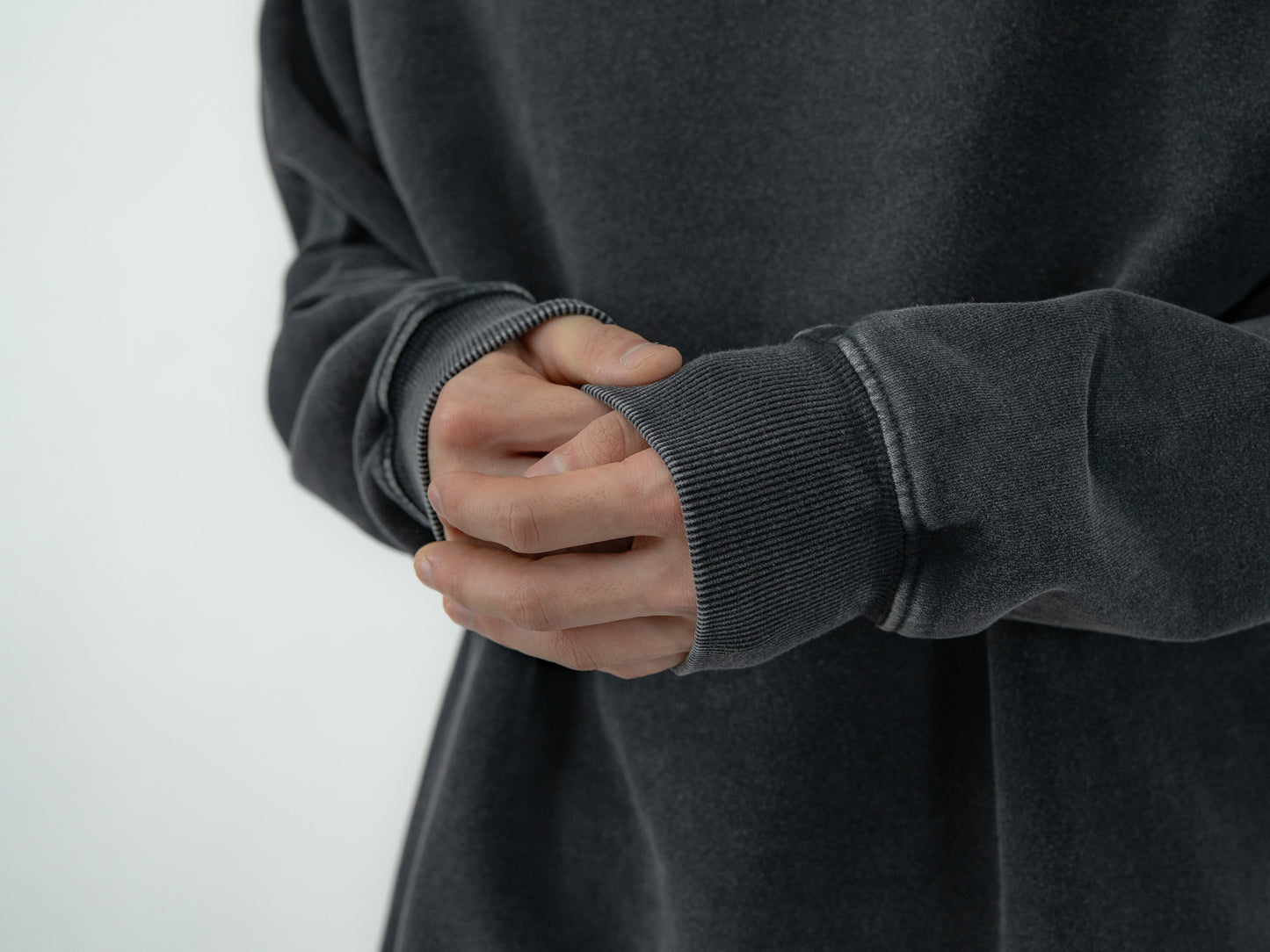 4T4A sKetChboOok3 Sweat / Black